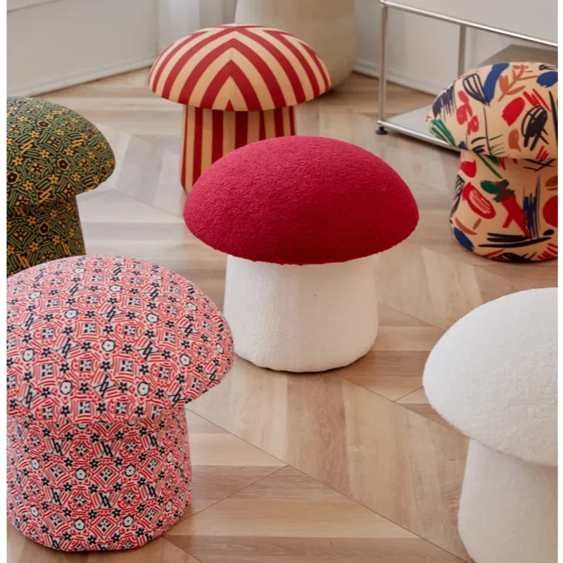 Pouf Champignon Douillet en Peluche - Cinq Couleurs