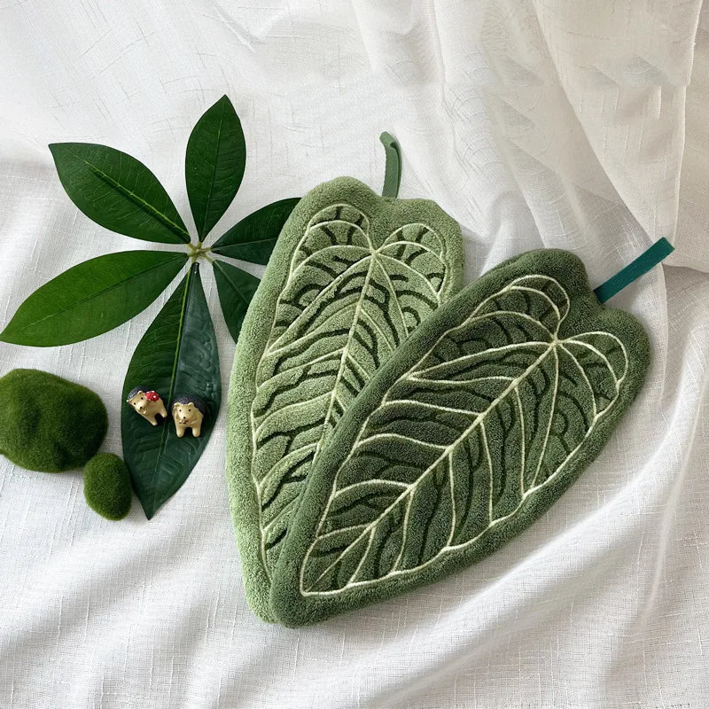 Plant-Themed Coral Fleece Hanging Hand Towel – Thickened