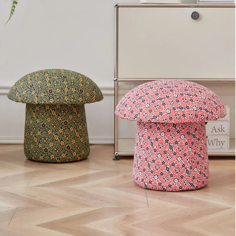 Pouf Champignon Douillet en Peluche - Cinq Couleurs