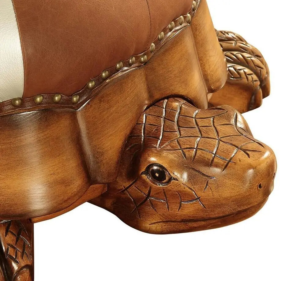 Maßgefertigter Schildkrötenleder-Ottoman, fünf Farben