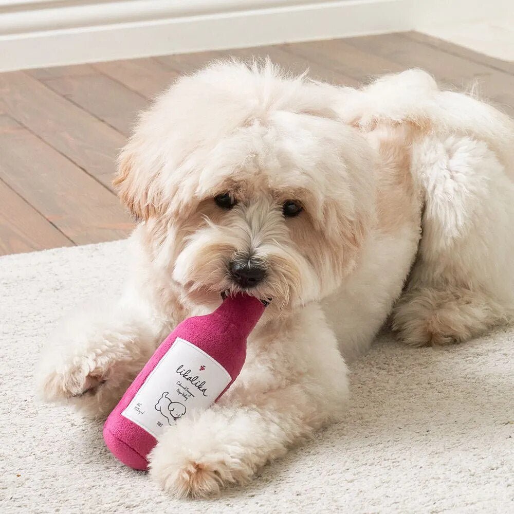 Plushie Wine Bottle Dog Toy with Squeaker, 8" | 21.5 cm plush toy – – – Image 3 | Plushie Produce