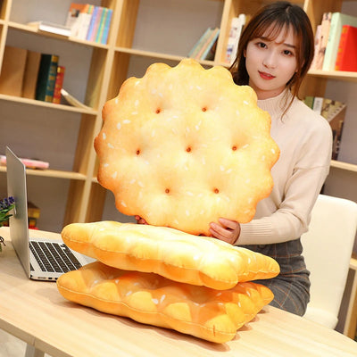 Simulation Biscuit Plush Seat Cushion, 15" | 38 cm – Soft Cookie Pillow