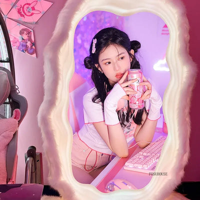 Miroir Géant en LED en Forme de Lapin | 93" x 53" (237 x 134 cm) | Verre Ultra HD 🐰✨