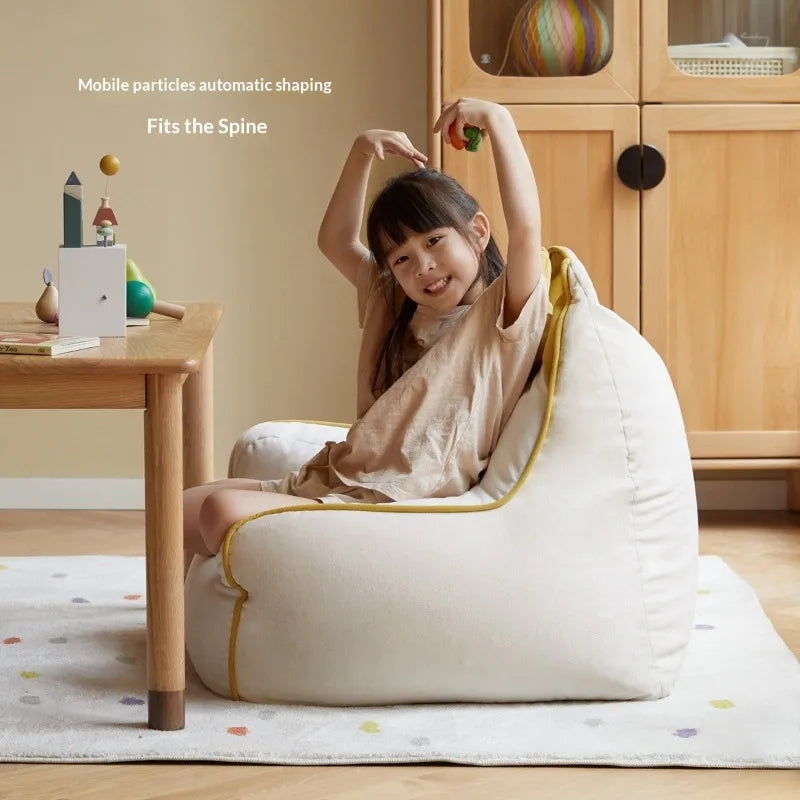 Gemütlicher Bunny Kinderlesesessel mit Karotten-Plüschkissen