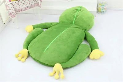 Giant Frog Sleeping Bag, Up to 78" | 200 cm long plush toy – – – Image 4 | Plushie Produce