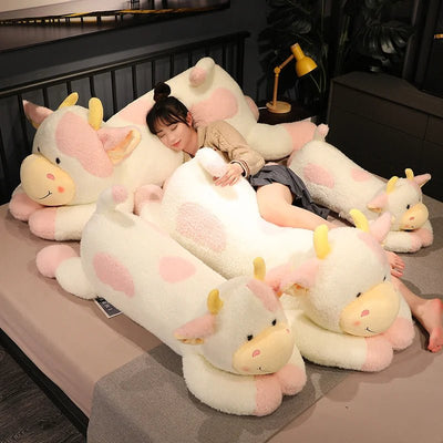 Jumbo Lounging Dairy Cow Plushie, 4 Colors, 35-43" | 90-110 cm plush toy – – – Image 4 | Plushie Produce