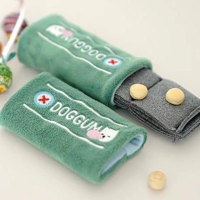 Plushie Chewing Gum Dog Sniffing Toy plush toy – – – Image 4 | Plushie Produce