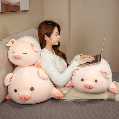 Jumbo Pink Squishy Pig Plushie, 1.3-2.6' | 40-80 cm plush toy – – – Image 2 | Plushie Produce